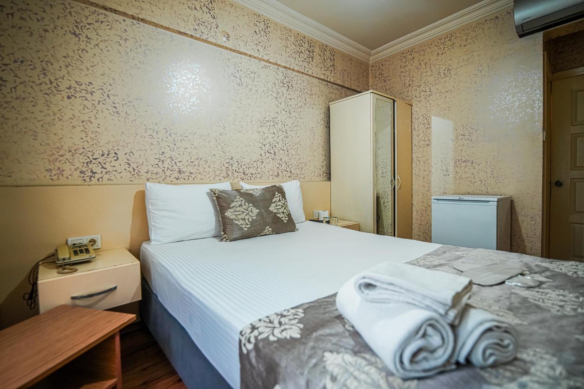 Sahra Otel Provincia di Provincia di Istanbul Esterno foto