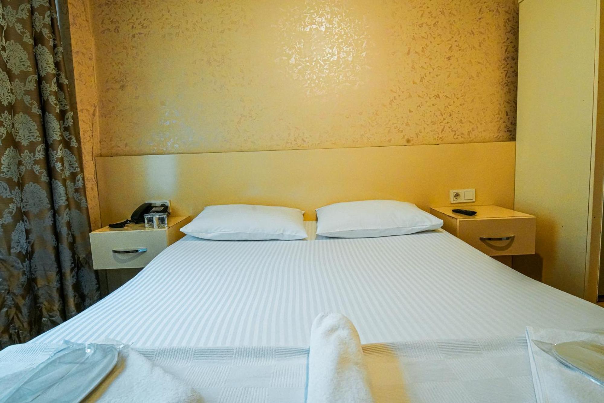 Sahra Otel Provincia di Provincia di Istanbul Esterno foto